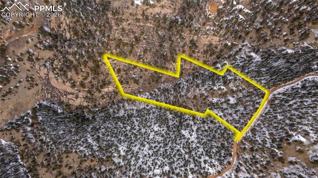Property Lines are Approximate and not a survey
