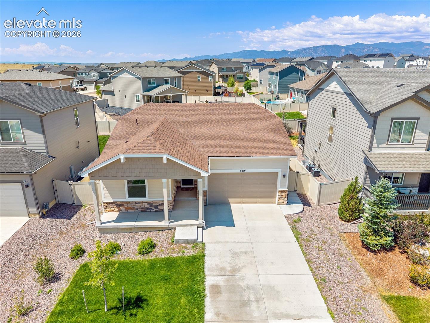 5416 Sunday Gulch Dr, Colorado Springs, CO 80925