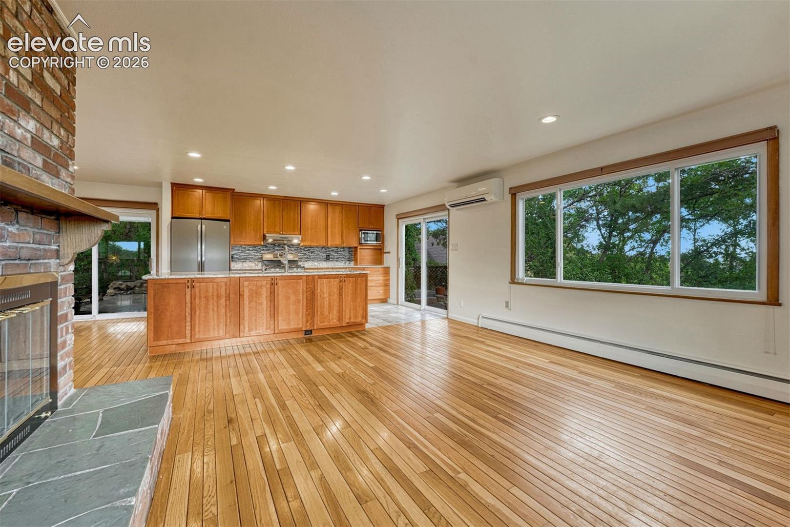 Photo 17 of 325 Altura Way, Colorado Springs