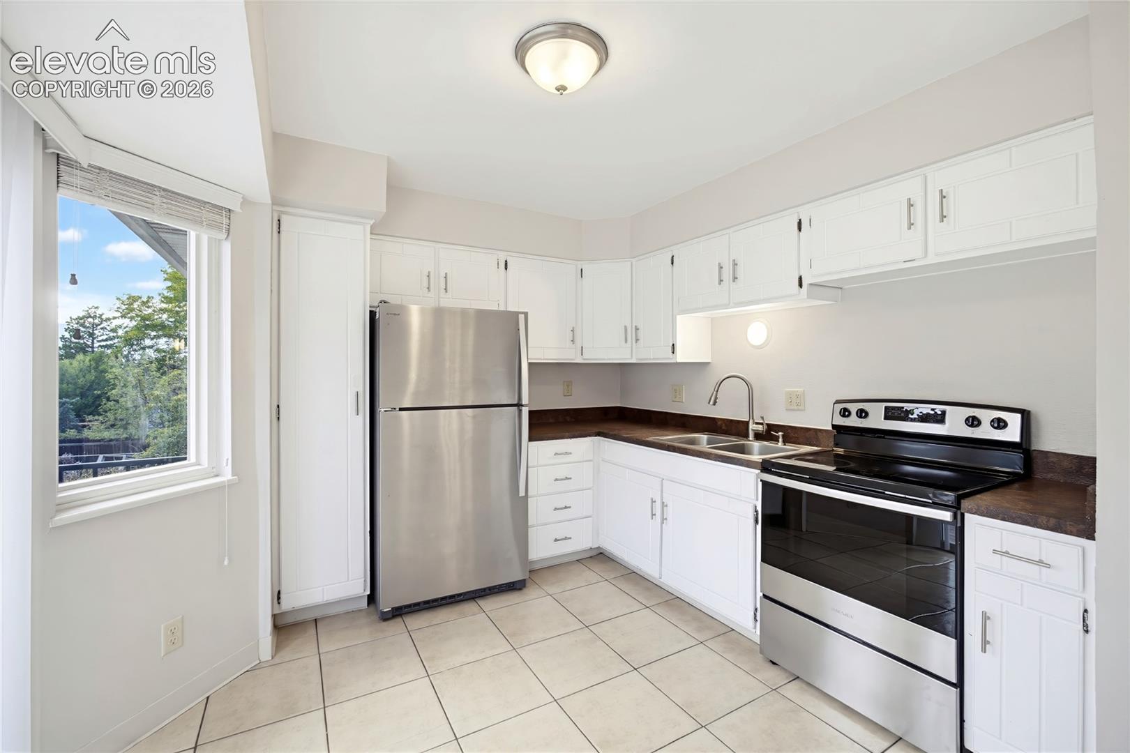 Photo 8 of 4855 S Crimson Circle, Colorado Springs
