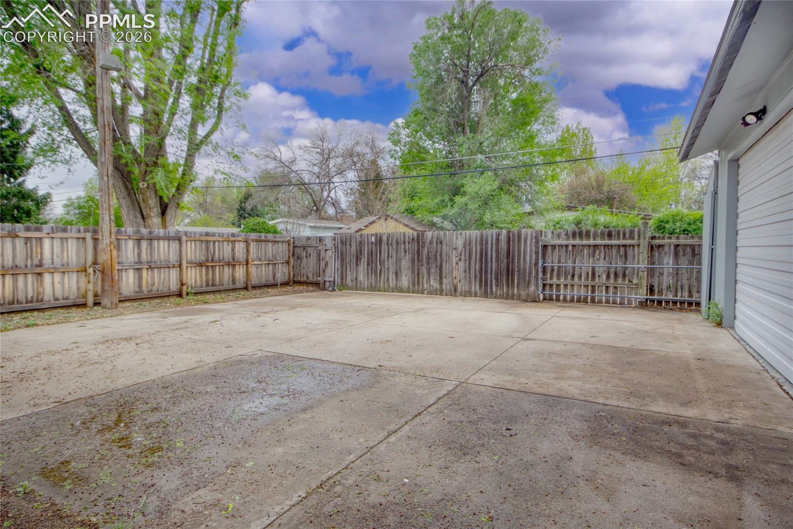 2710 Arcadia St, Colorado Springs, CO 80907