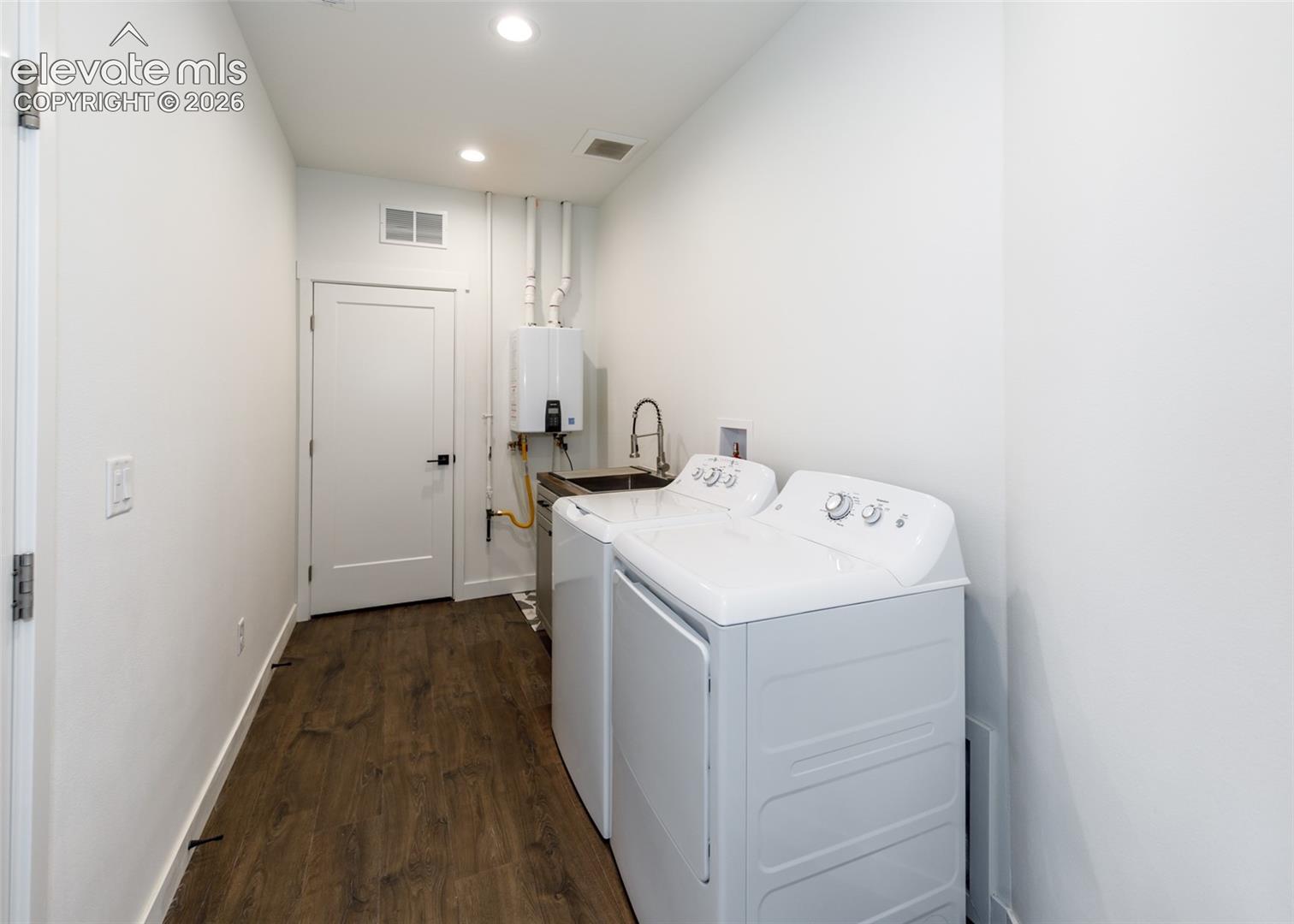 Photo 14 of 307 N Lyons Drive, Pueblo West