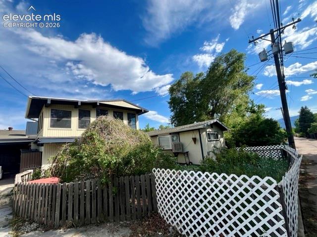 1754 Palmer Park Blvd, Colorado Springs, CO 80909