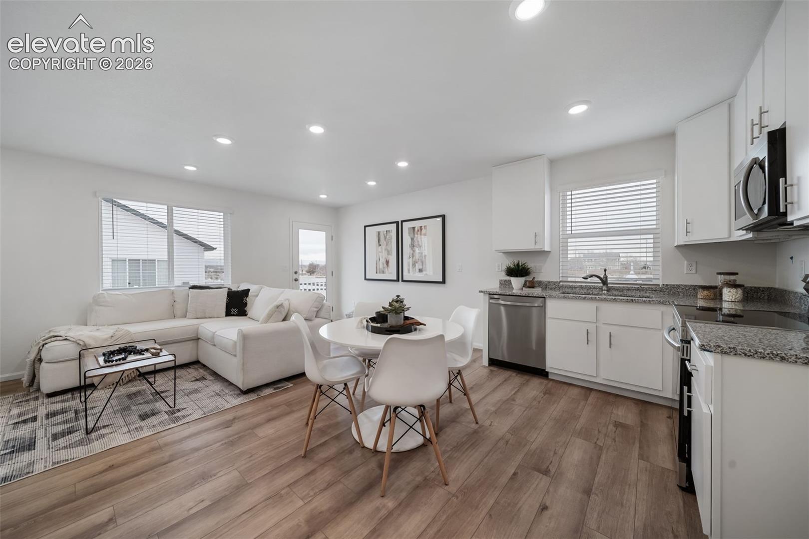 *photos of a model home*