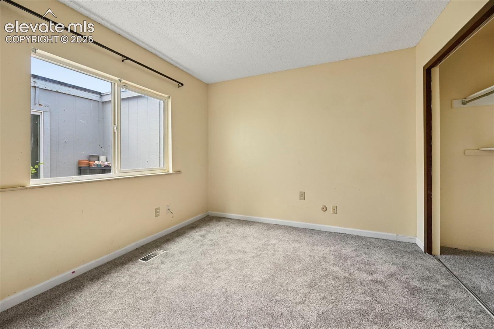 851 San Bruno Pl, Colorado Springs, CO 80906