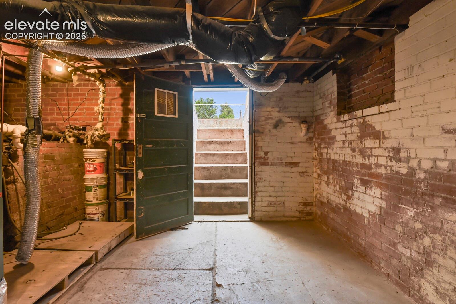Brick perimeter foundation walls