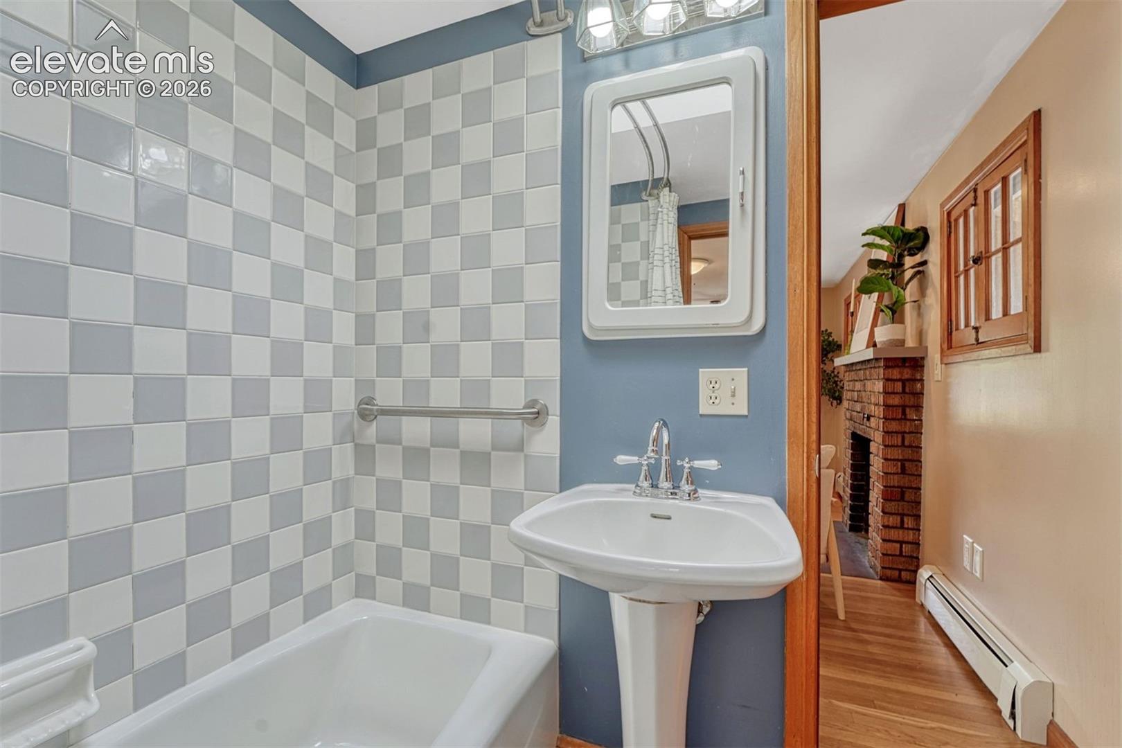 Updated with tub/shower
