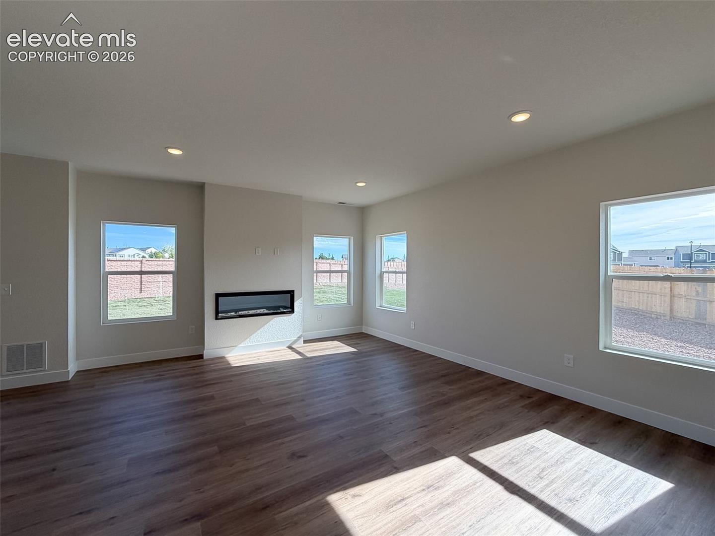 8285 Lemon Grass Road photo 13
