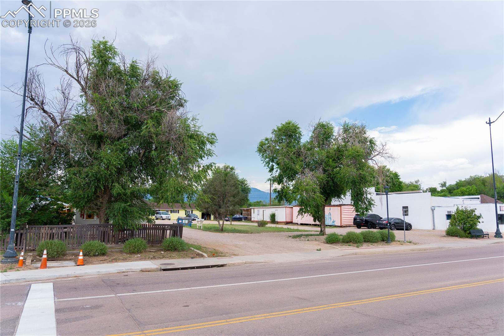Photo 6 of 325 S Santa Fe Avenue #1-3, Fountain