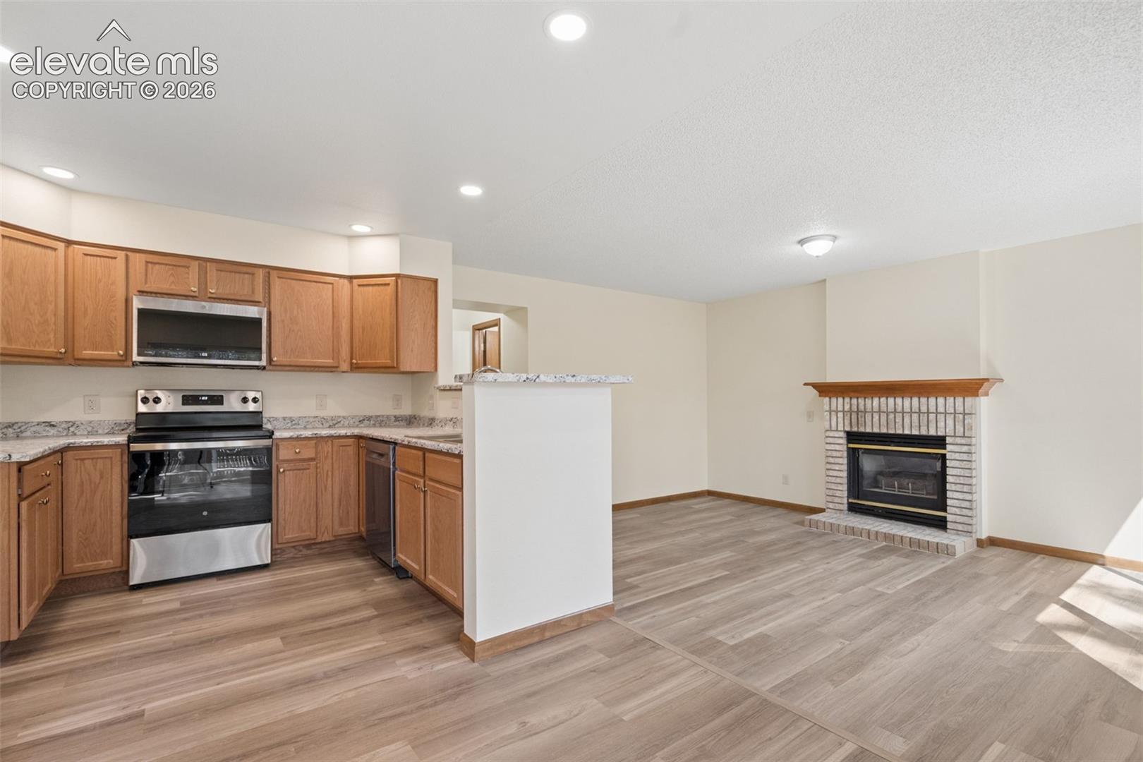 Photo 6 of 8245 Wilmington Drive, Colorado Springs