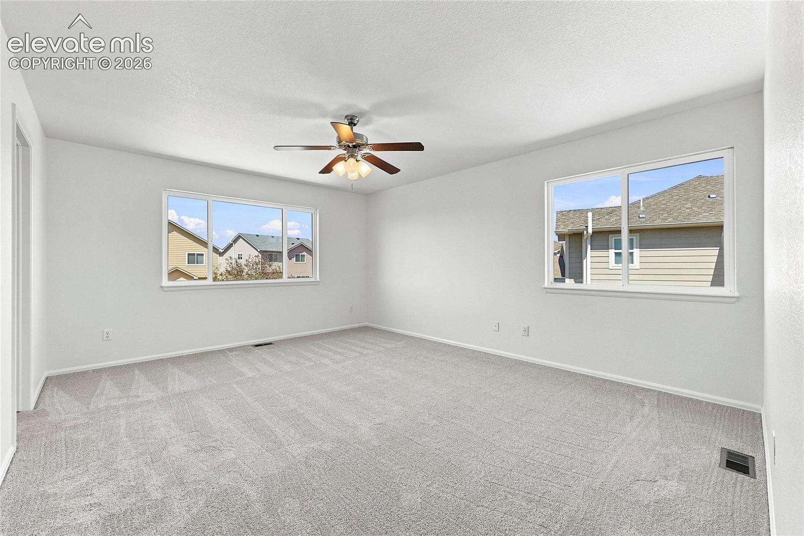 Photo 13 of 9408 Portmarnock Court, Peyton