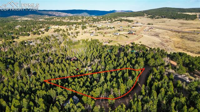 Property Lines are Approximate and not a survey