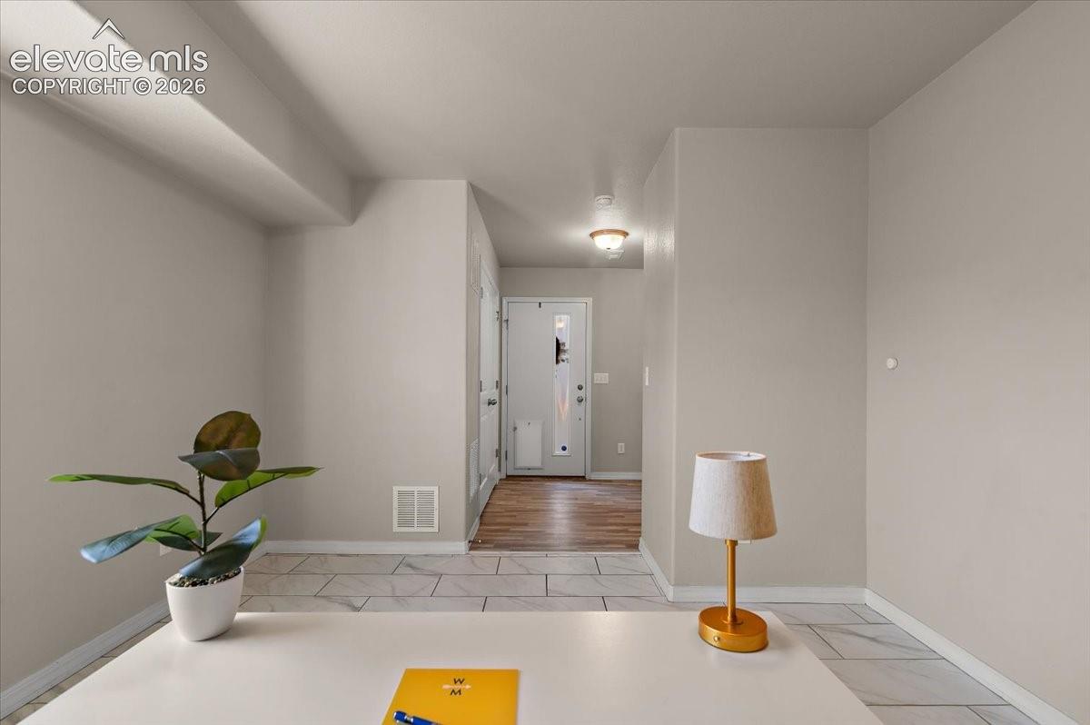 Photo 6 of 833 Grissom Drive, Colorado Springs