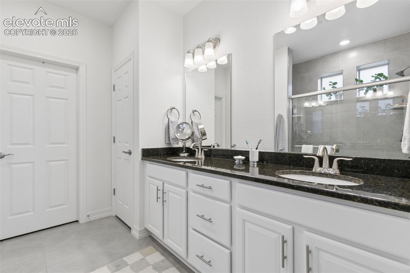 Master Bathroom with 36' Cabinet Height