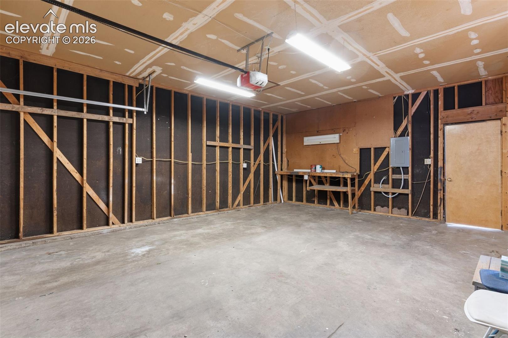 Nice sized 2-Car Garage!