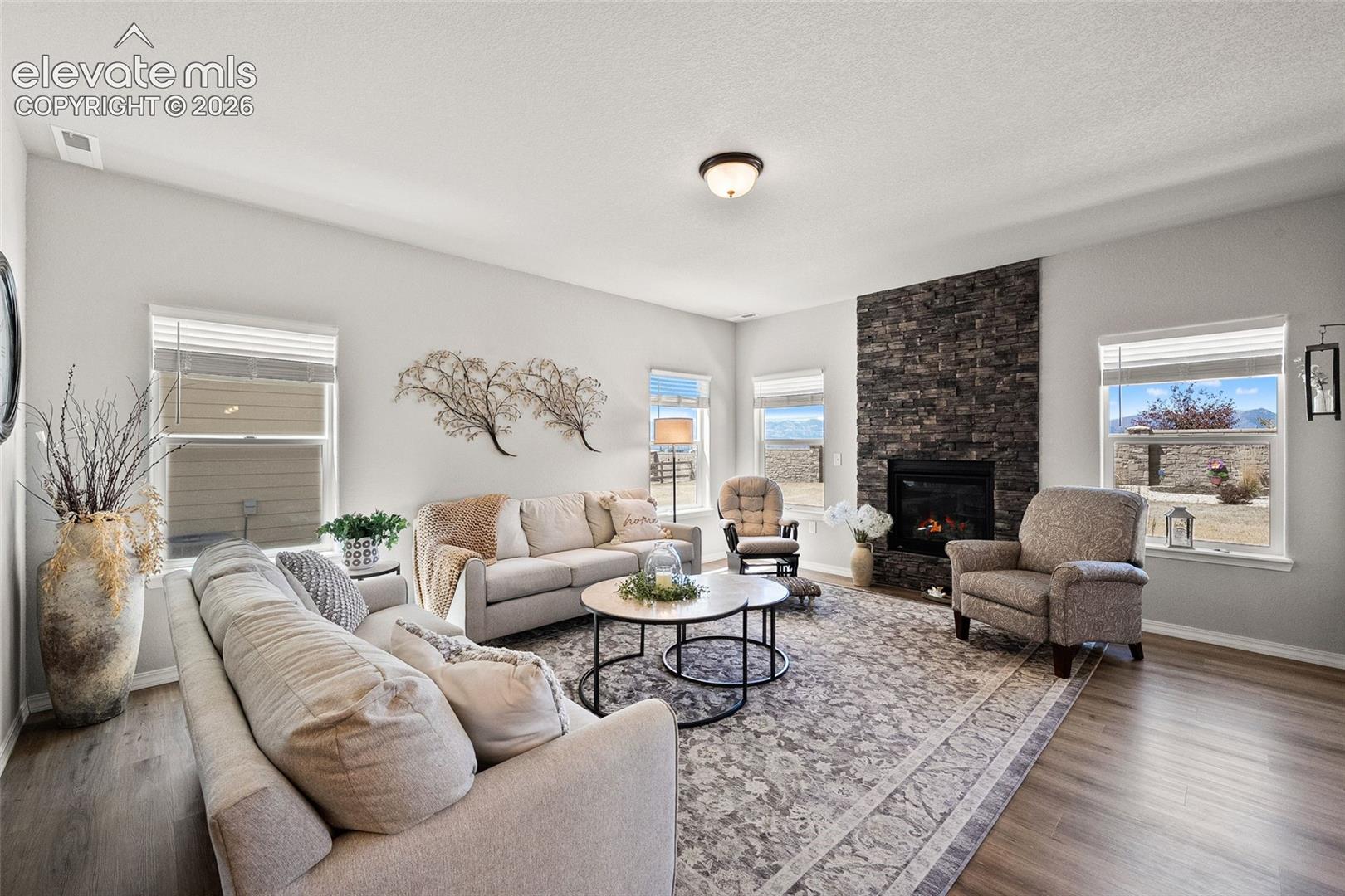 Photo 7 of 8412 Noreen Falls Drive, Colorado Springs