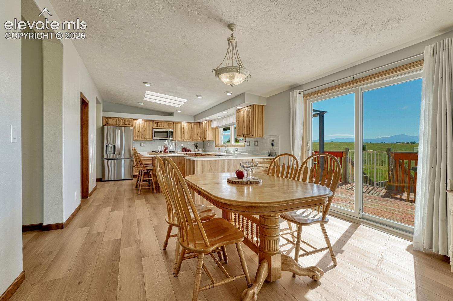 Eat-in kitchen with walk-out