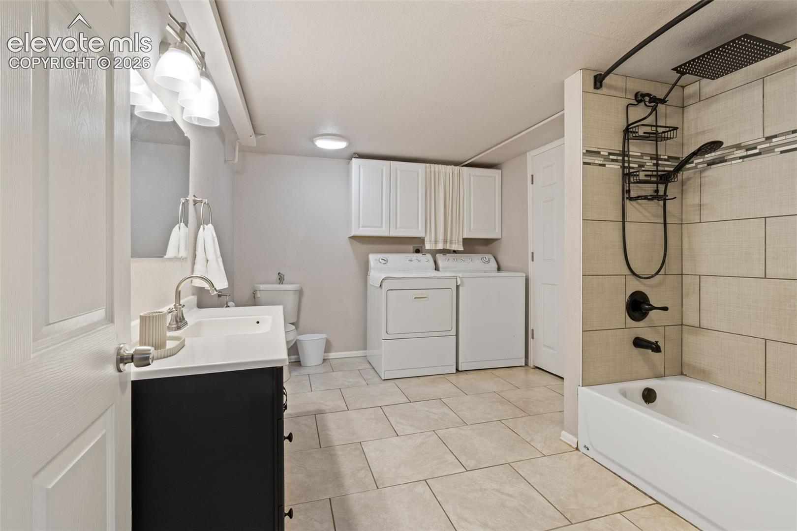 Photo 14 of 526 Loomis Avenue, Colorado Springs