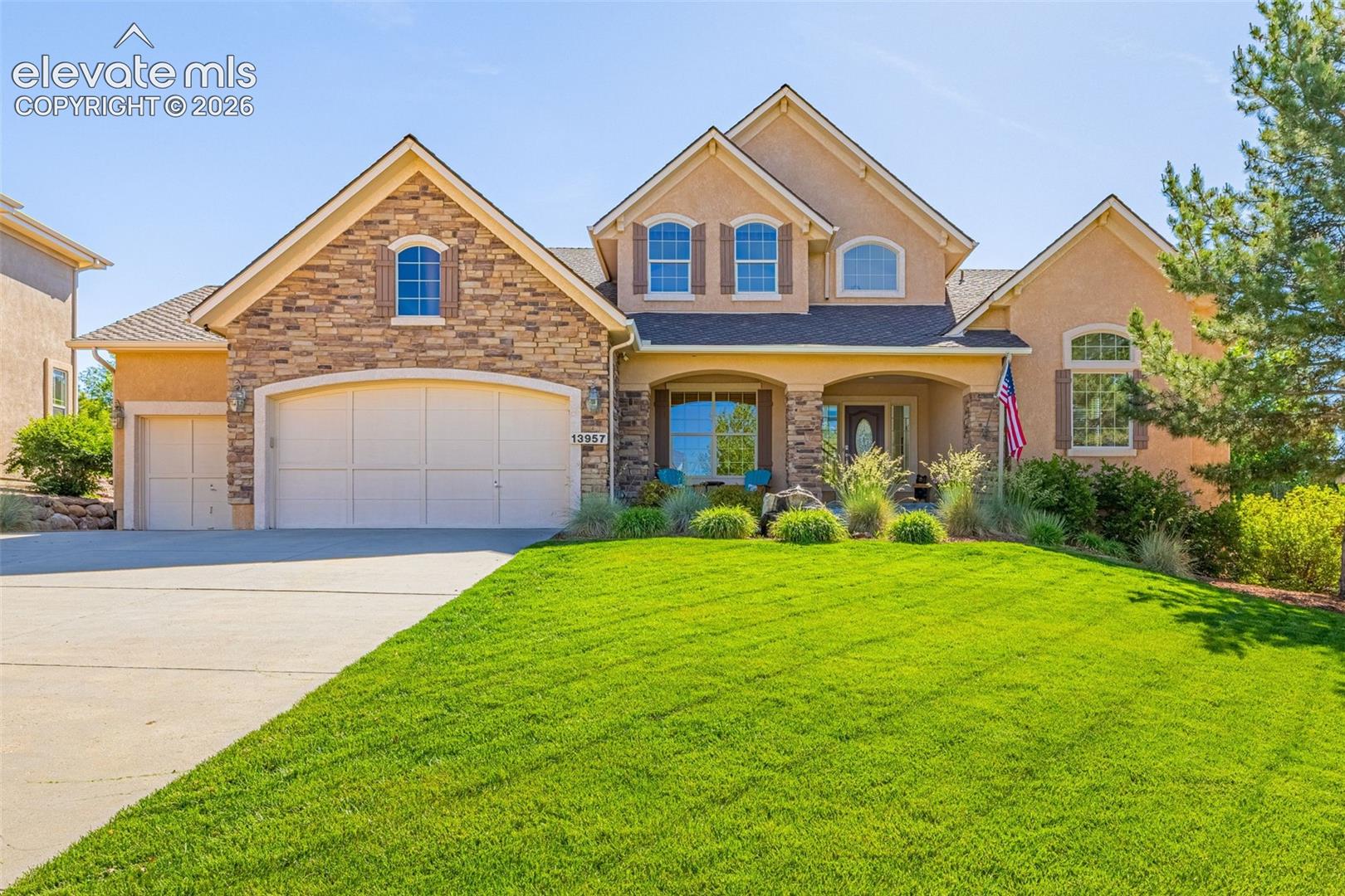 13957 Sierra Knolls Ct, Colorado Springs, CO 80921