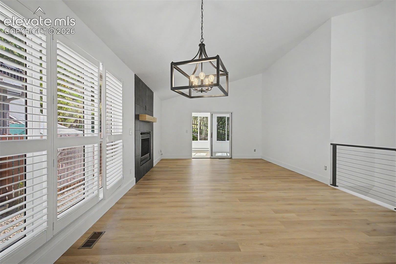 Separate dining area off kitchen