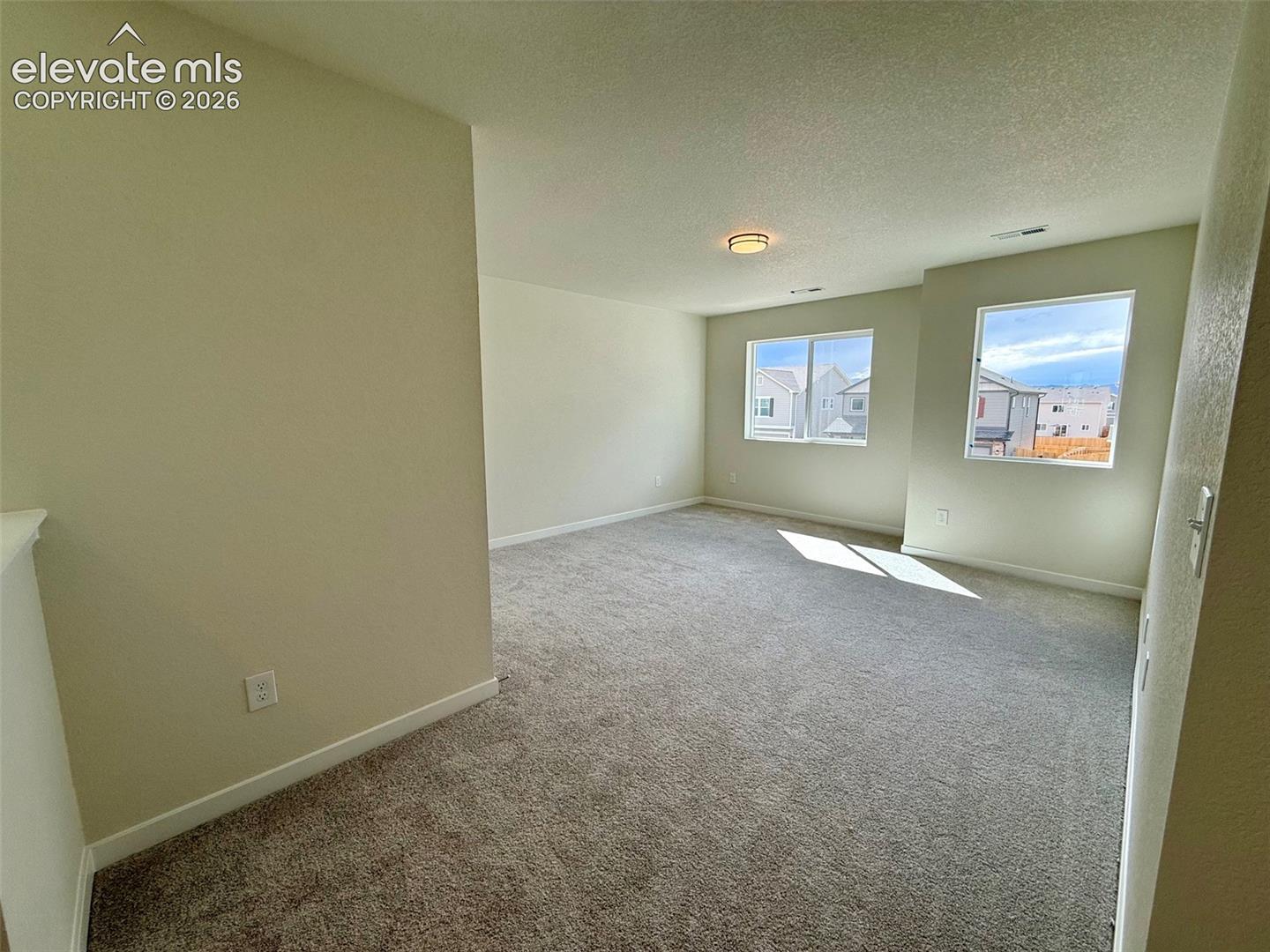 Photo 18 of 8253 Lemon Grass Road, Peyton