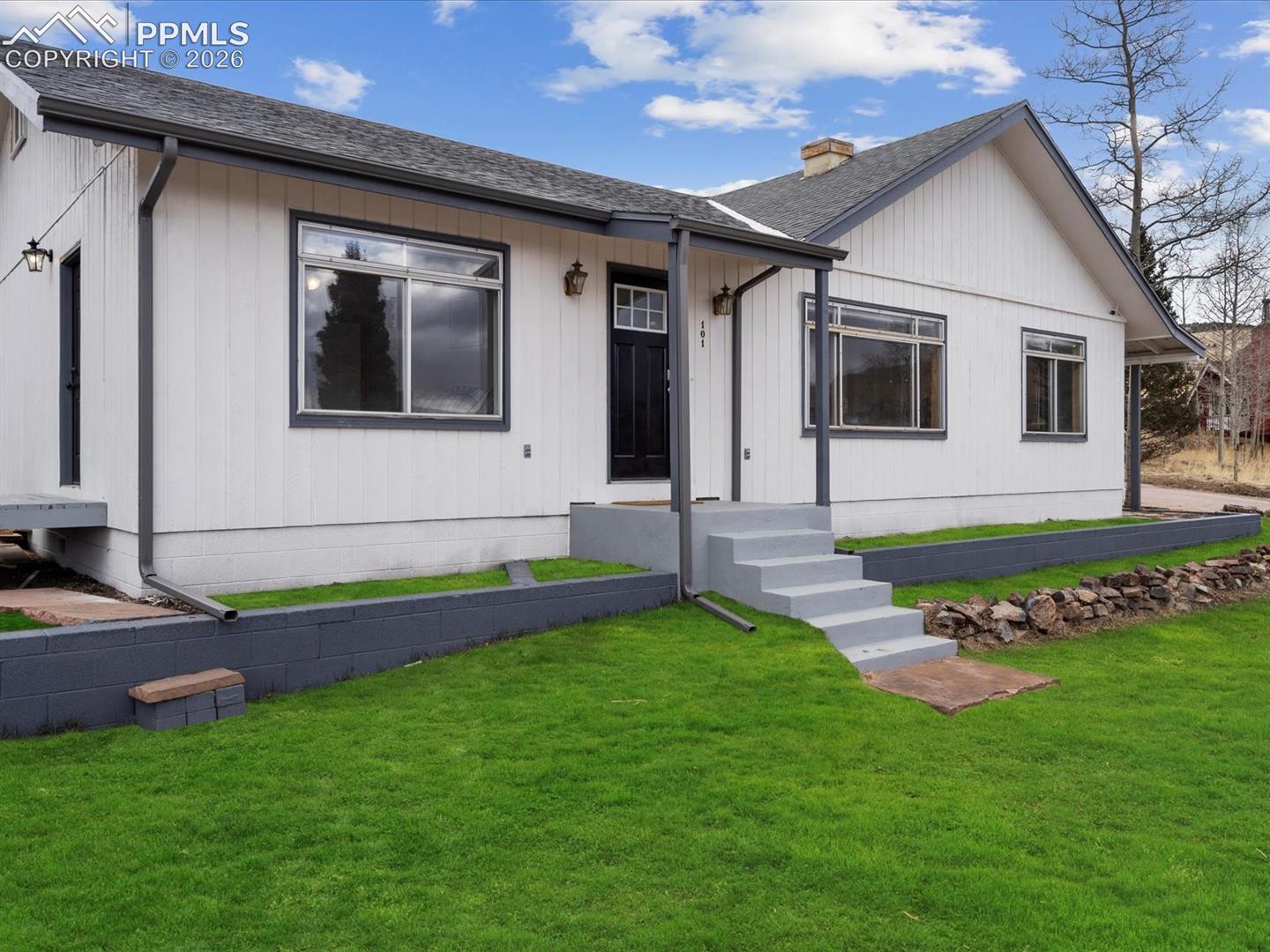 101 Galena Ave, Cripple Creek, CO 80813