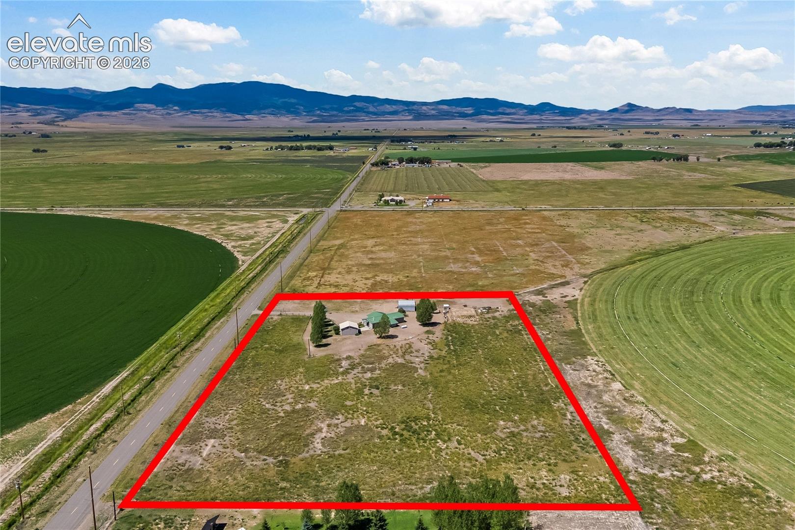 Property Lines are Approximate and not a survey