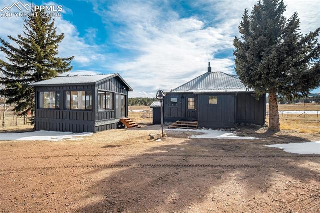 Photo 8 of 10589 County Road 102, Guffey