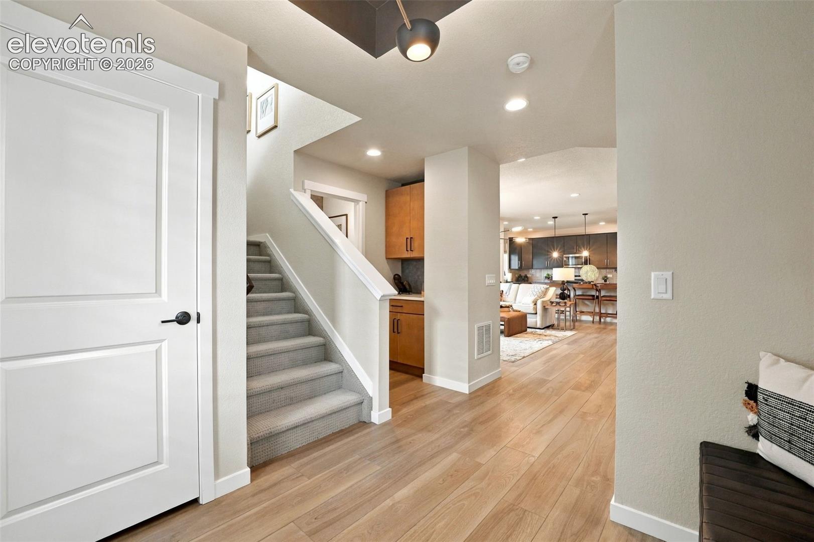 Photo 6 of 6954 Knapp Drive, Colorado Springs