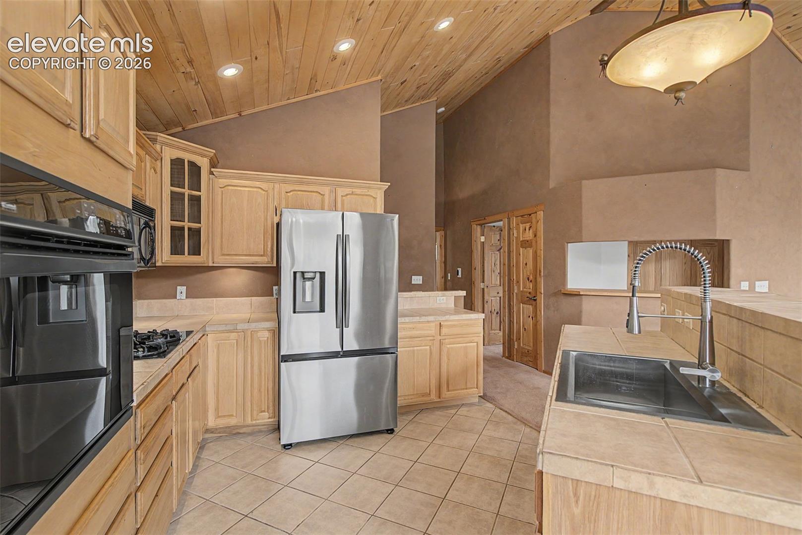 Photo 15 of 455 Lost Canyon Heights, Florissant