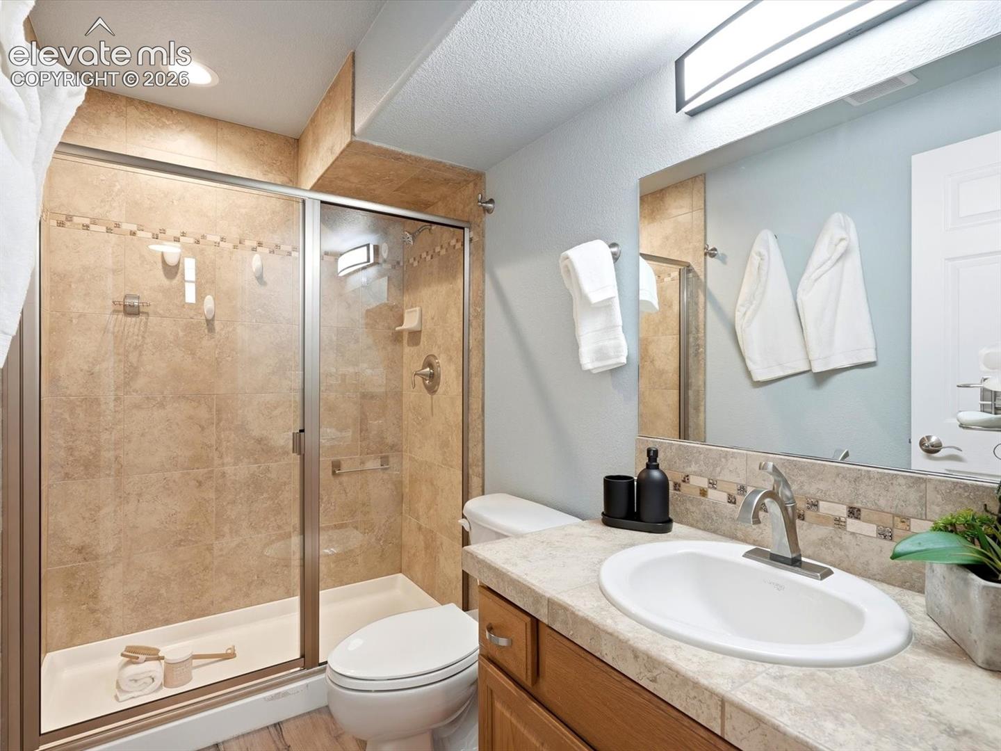 Second full bath upstairs