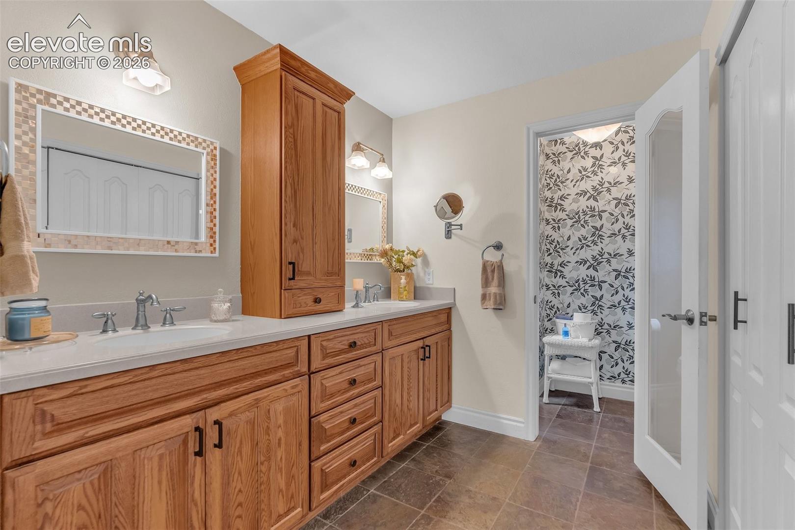 7815 Red Rock Circle, Larkspur, CO, 80118