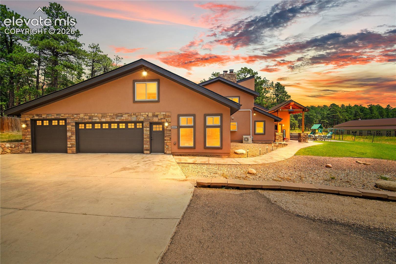 4225 Walker Vista Hts, Colorado Springs, CO 80908