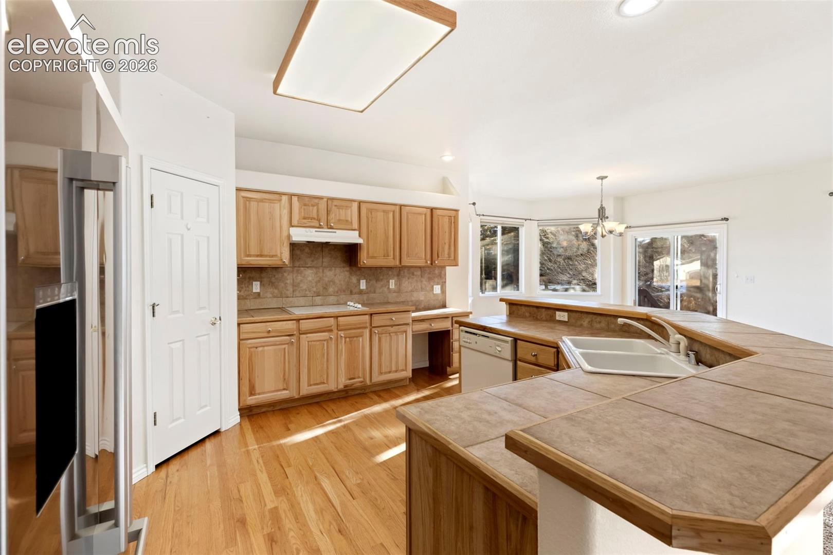 Photo 6 of 2383 Collegiate Drive, Colorado Springs