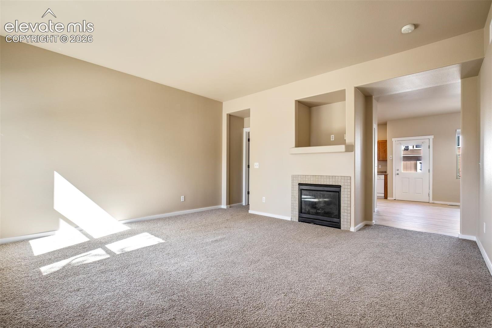 Cozy gas fireplace 