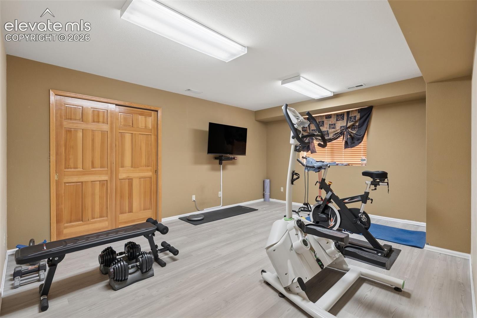 Photo 40 of 5830 Broadmoor Bluffs Drive, Colorado Springs
