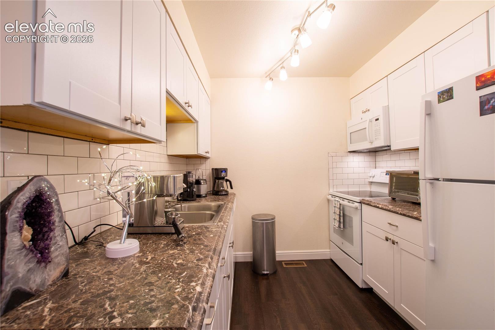 Photo 9 of 380 Paradise Circle #C6, Woodland Park