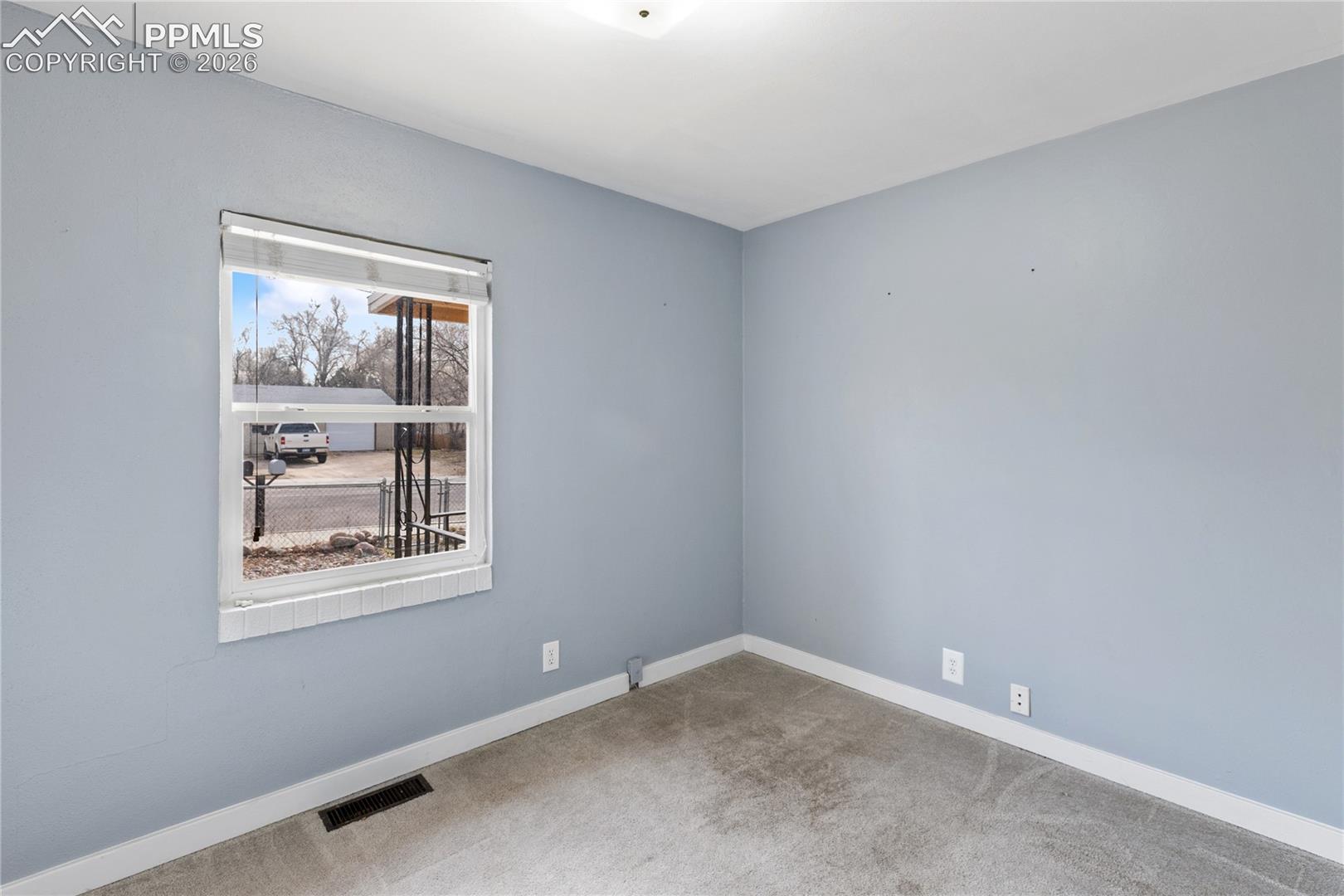 Photo 17 of 908 1/2 Bennett Avenue, Colorado Springs