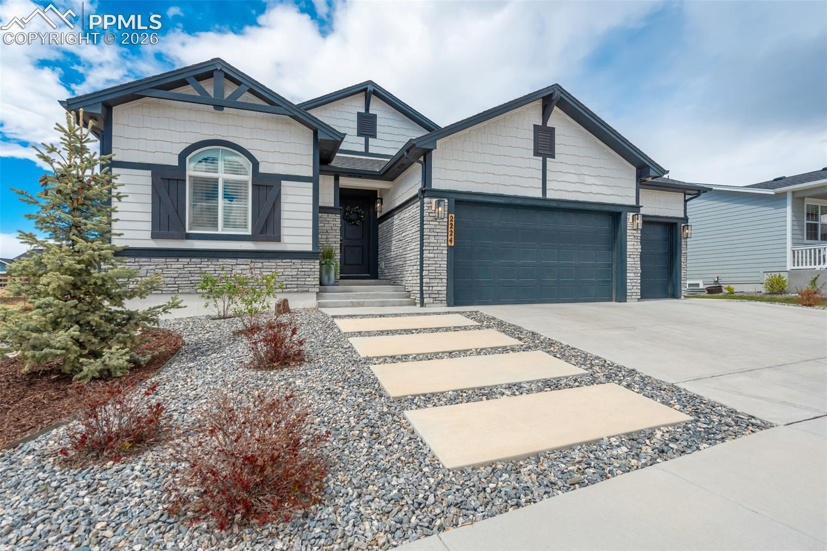 2224 Cabernet Ct, Colorado Springs, CO 80921