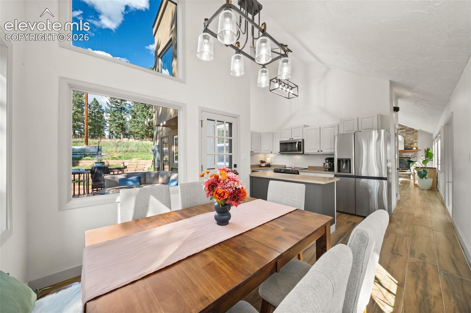 Photo 12 of 330 W Ridge Drive, Woodland Park