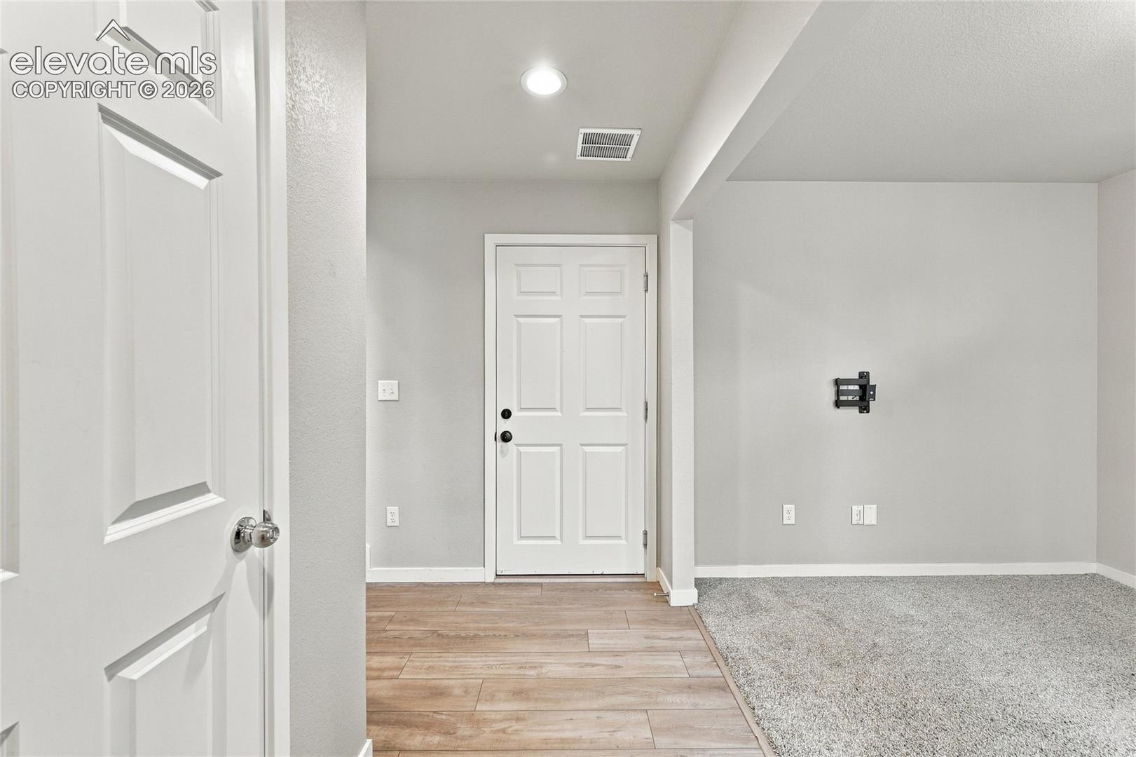 Photo 6 of 9149 Castlebear Drive, Colorado Springs