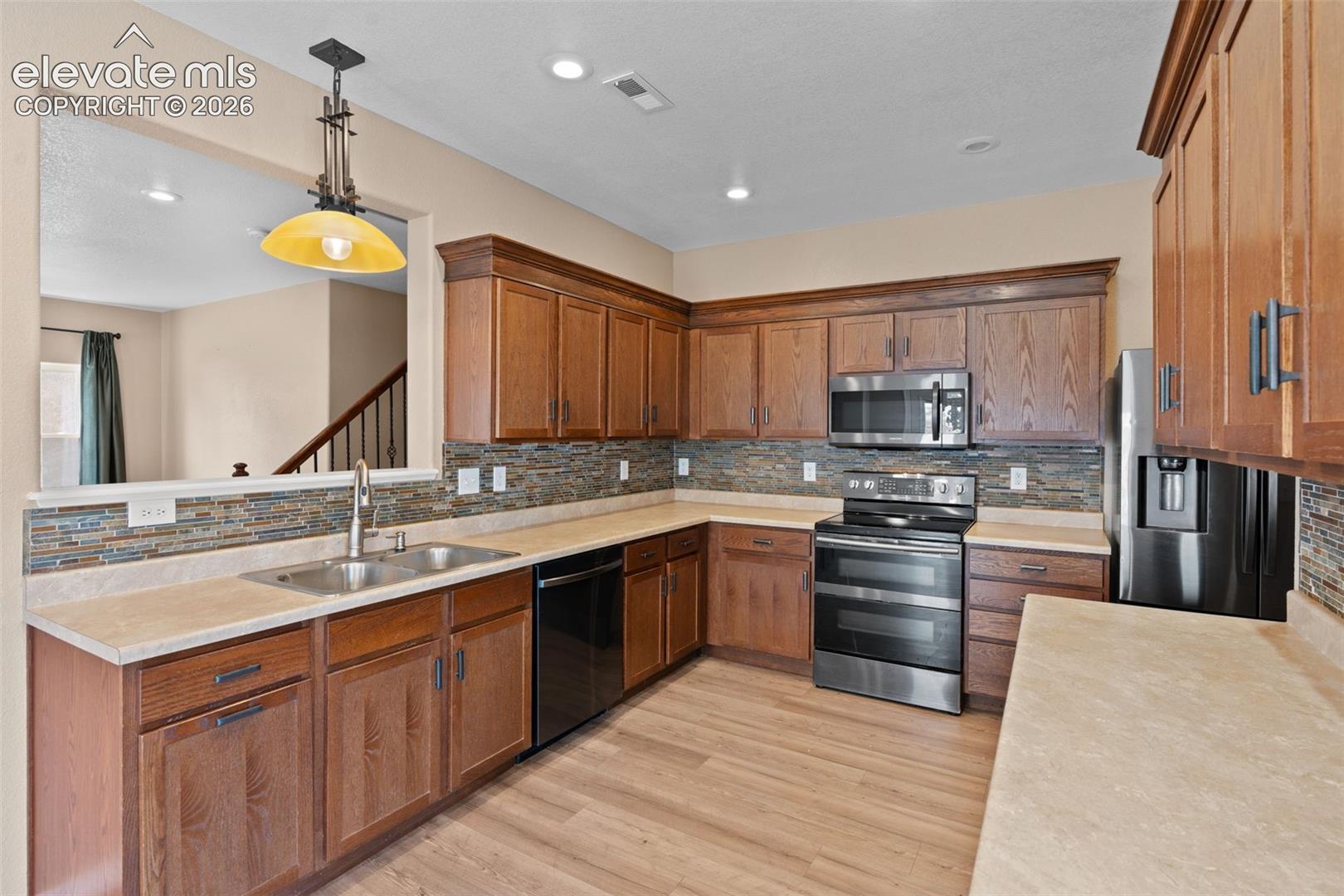 Photo 8 of 1295 Diamond Rim Drive, Colorado Springs