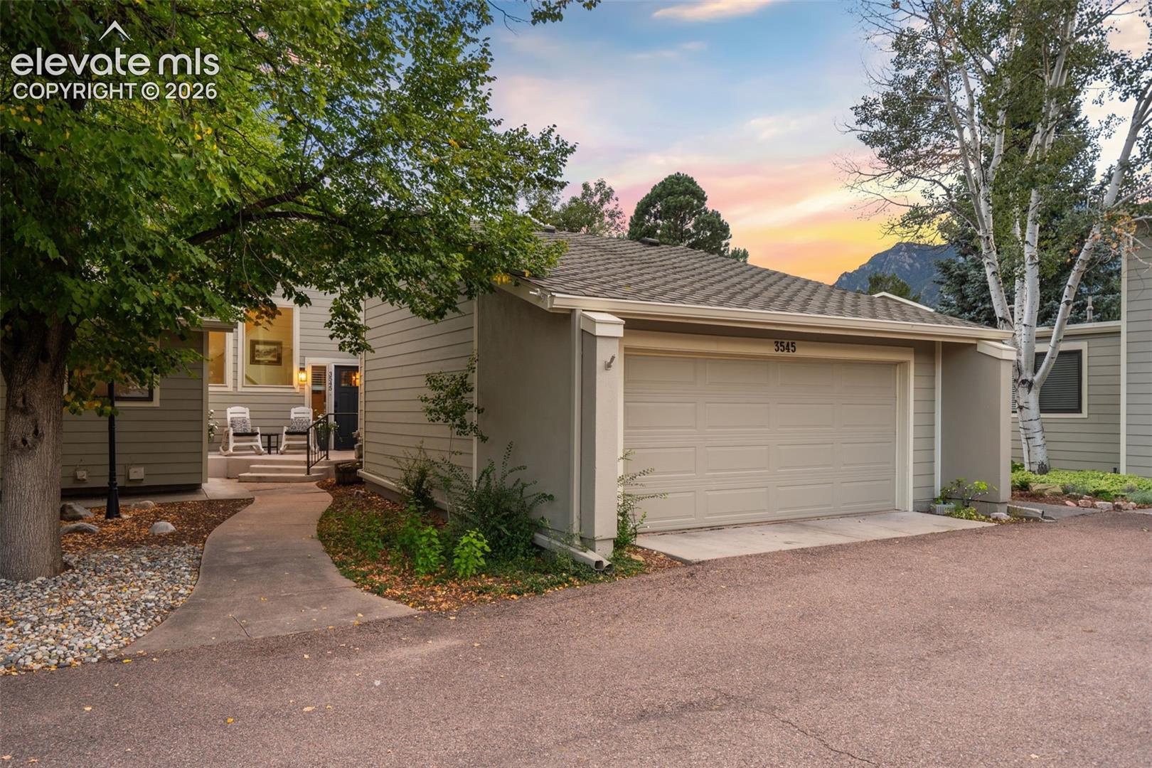 3545 Clubheights Drive