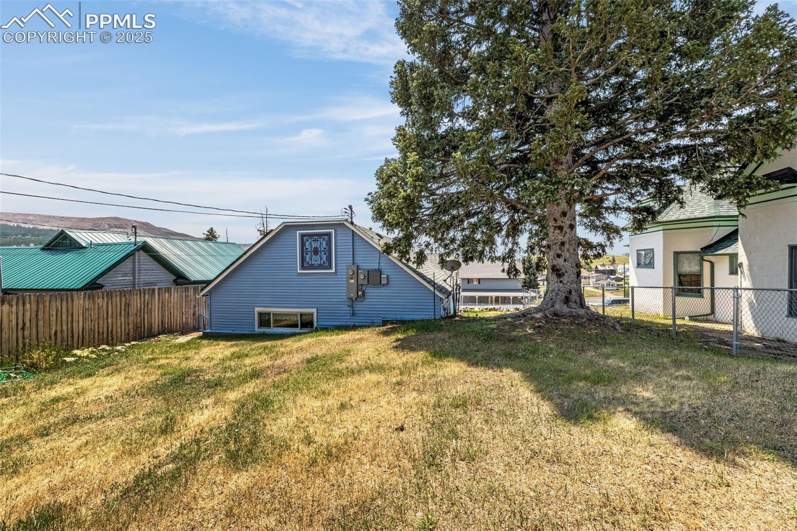 Photo 10 of 137 W Eaton Avenue, Cripple Creek