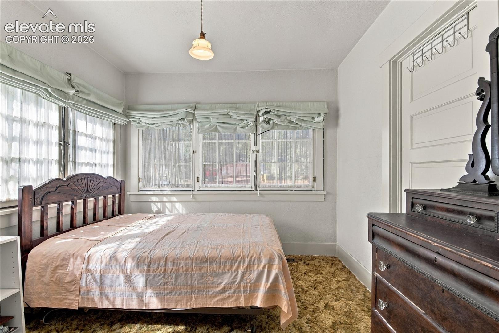 Connects to the front porch and living room to provide easy, convenient access. 