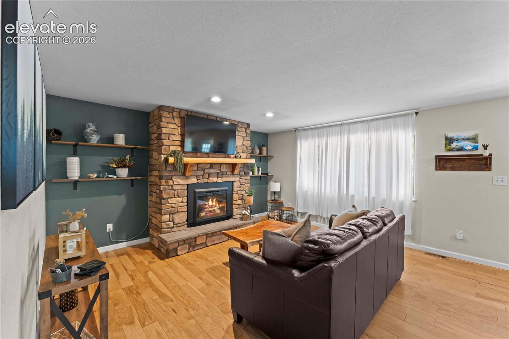 Photo 11 of 417 Coraline Street, Woodland Park