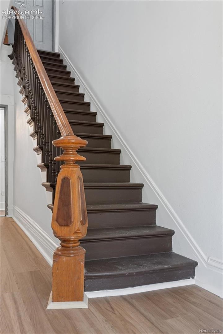 Victorian stairs to 2nd
flat