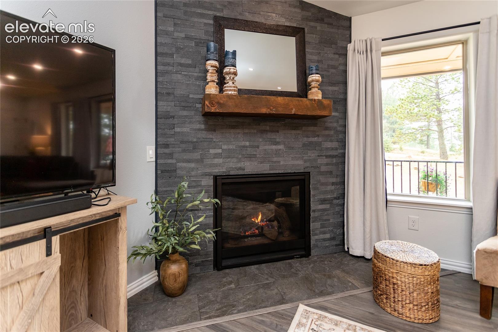 Attractive Fireplace
