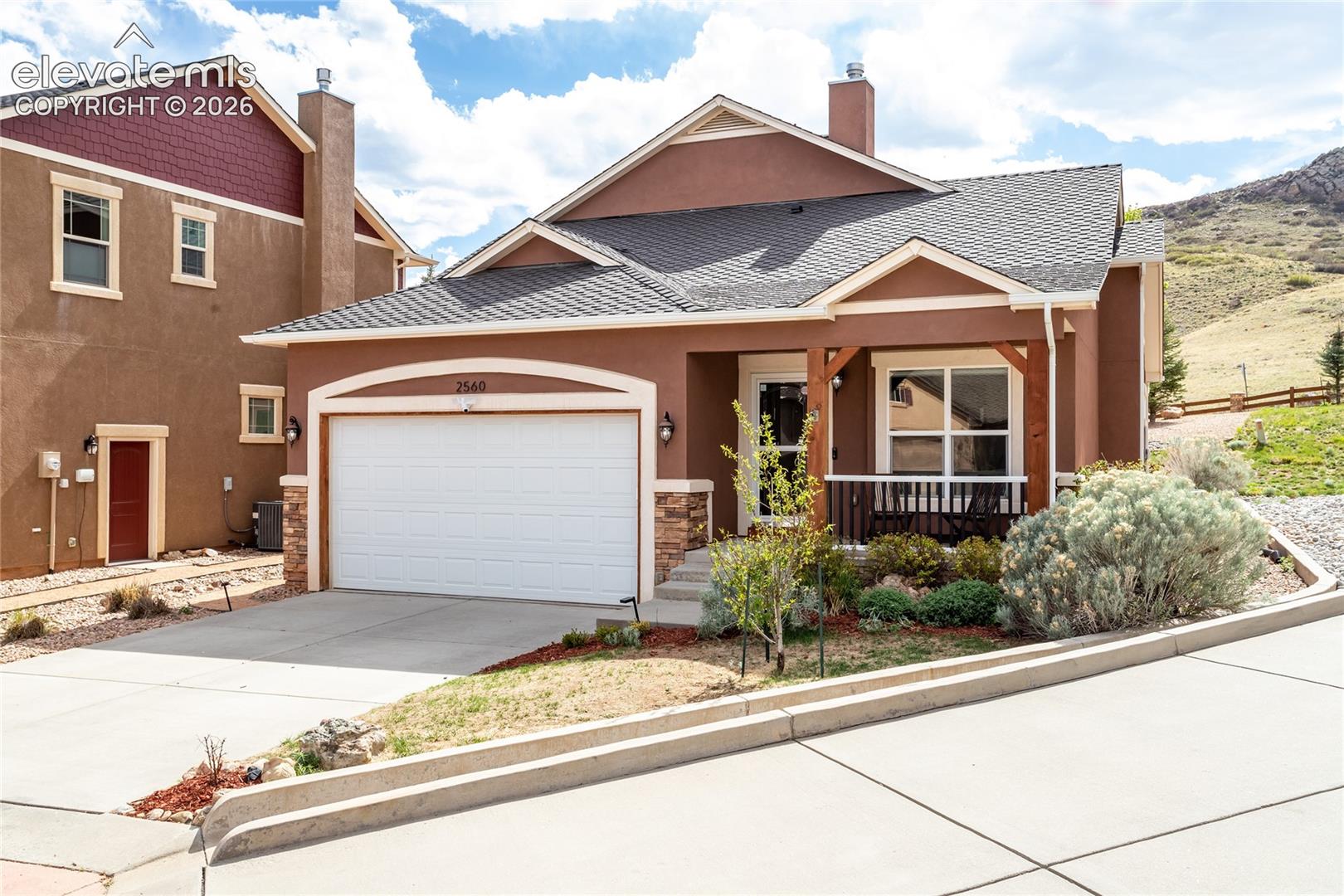 2560 Mirror Lake Ct, Colorado Springs, CO 80919