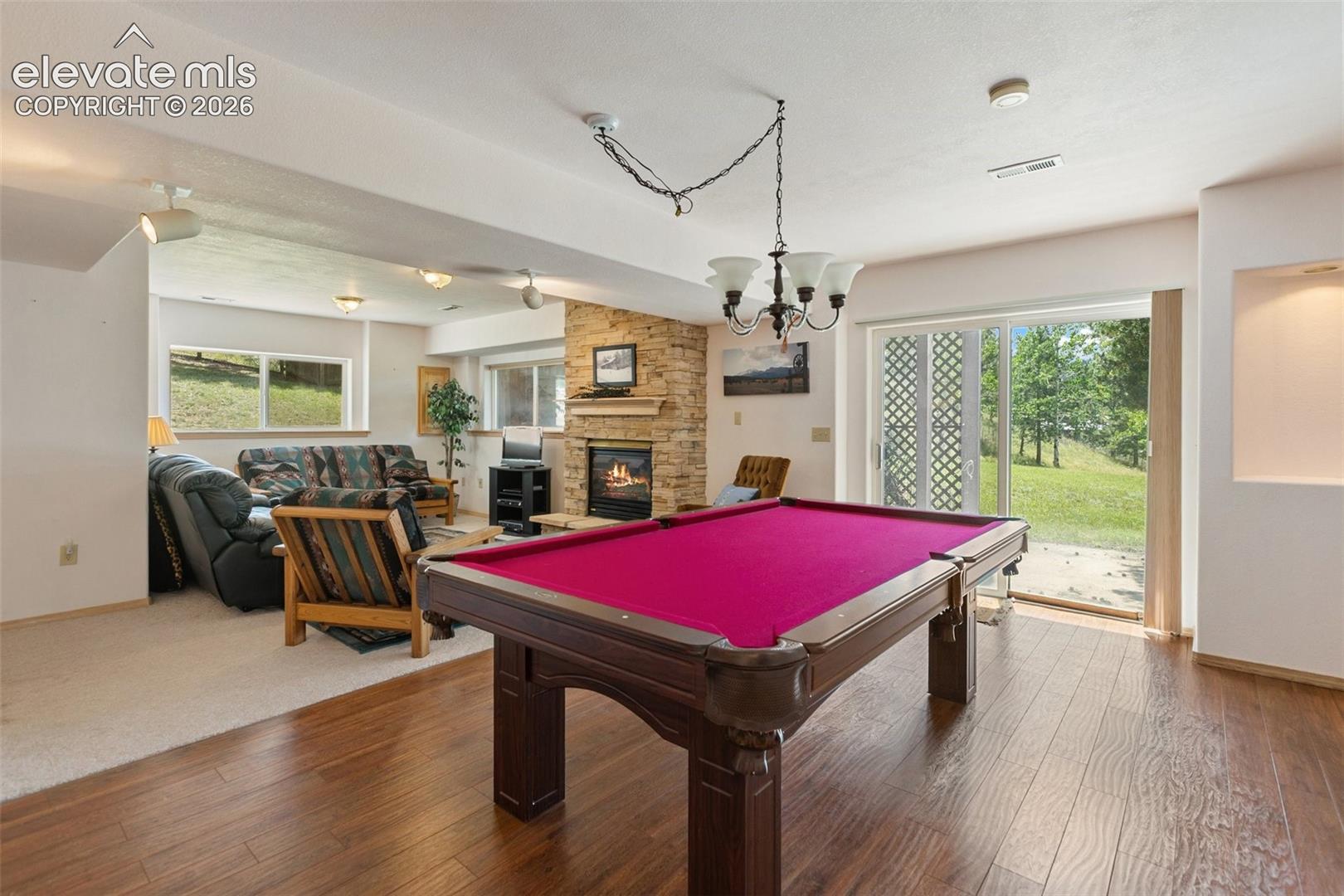 Entertainment / Family Room Area 